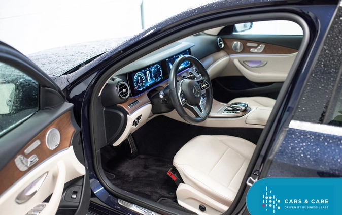 Mercedes-Benz Klasa E cena 159900 przebieg: 76264, rok produkcji 2019 z Kostrzyn nad Odrą małe 326